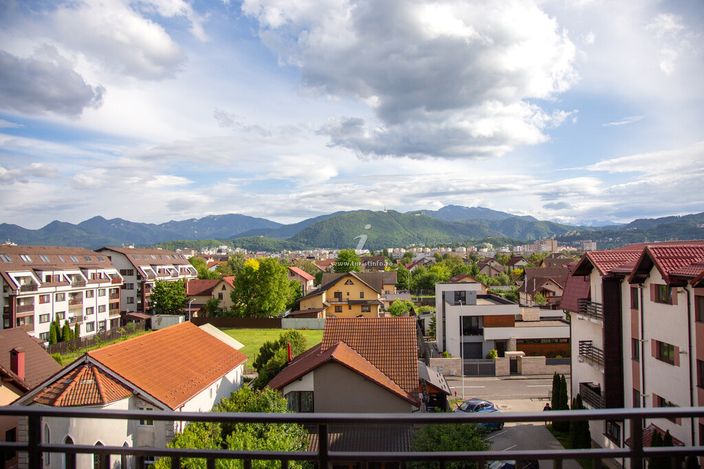 Tâmpaview Aparthotel