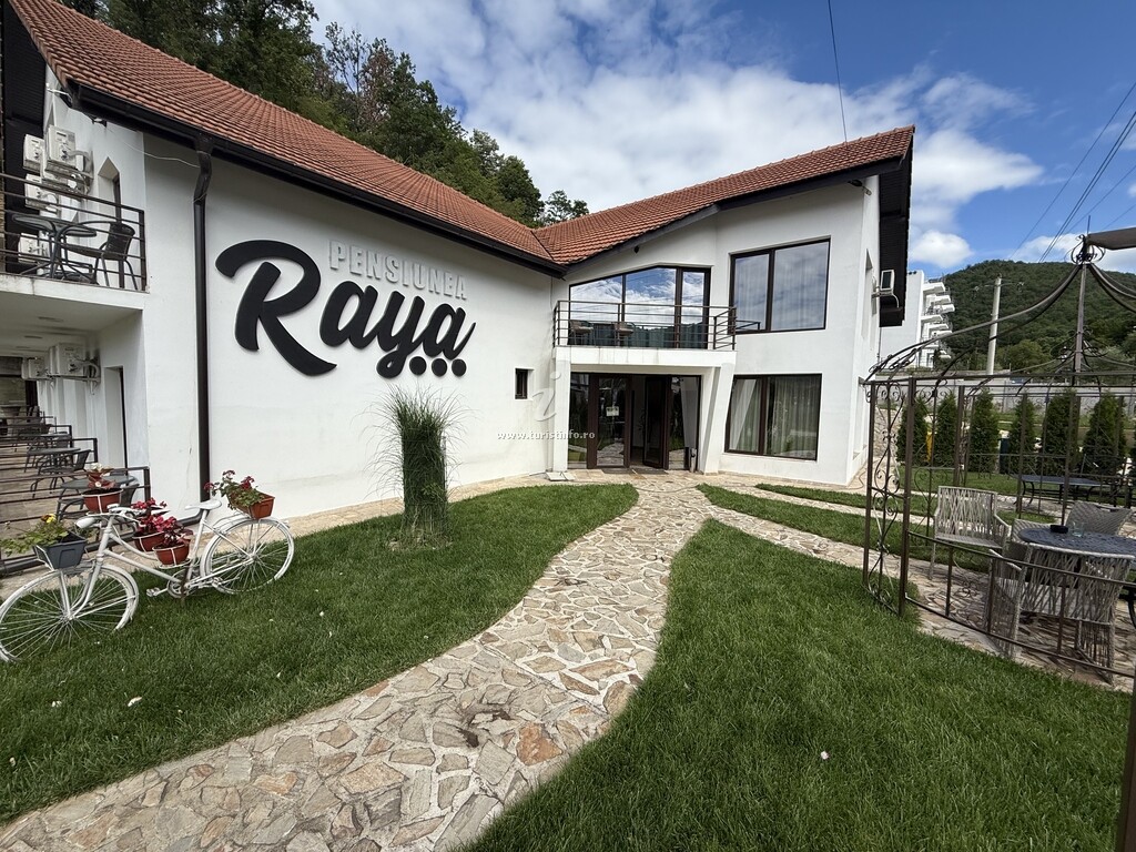 Pensiunea Raya