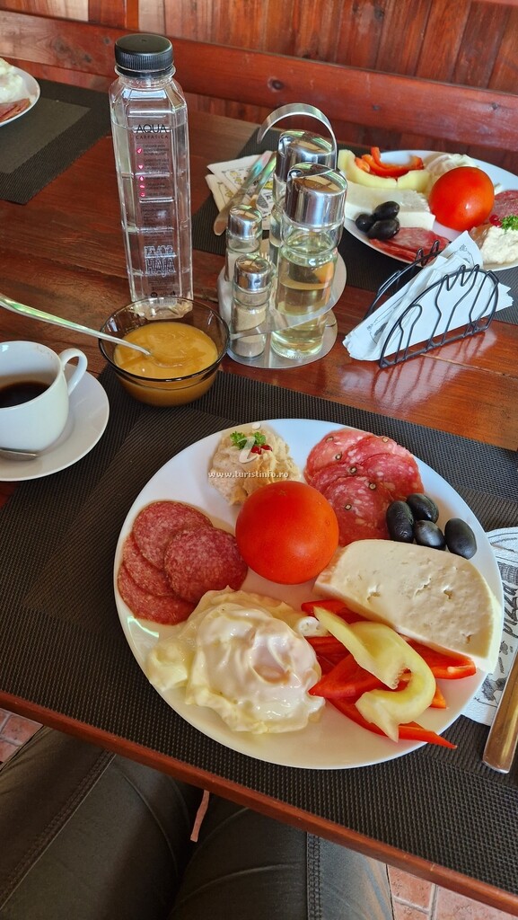 Pensiunea La Narcis