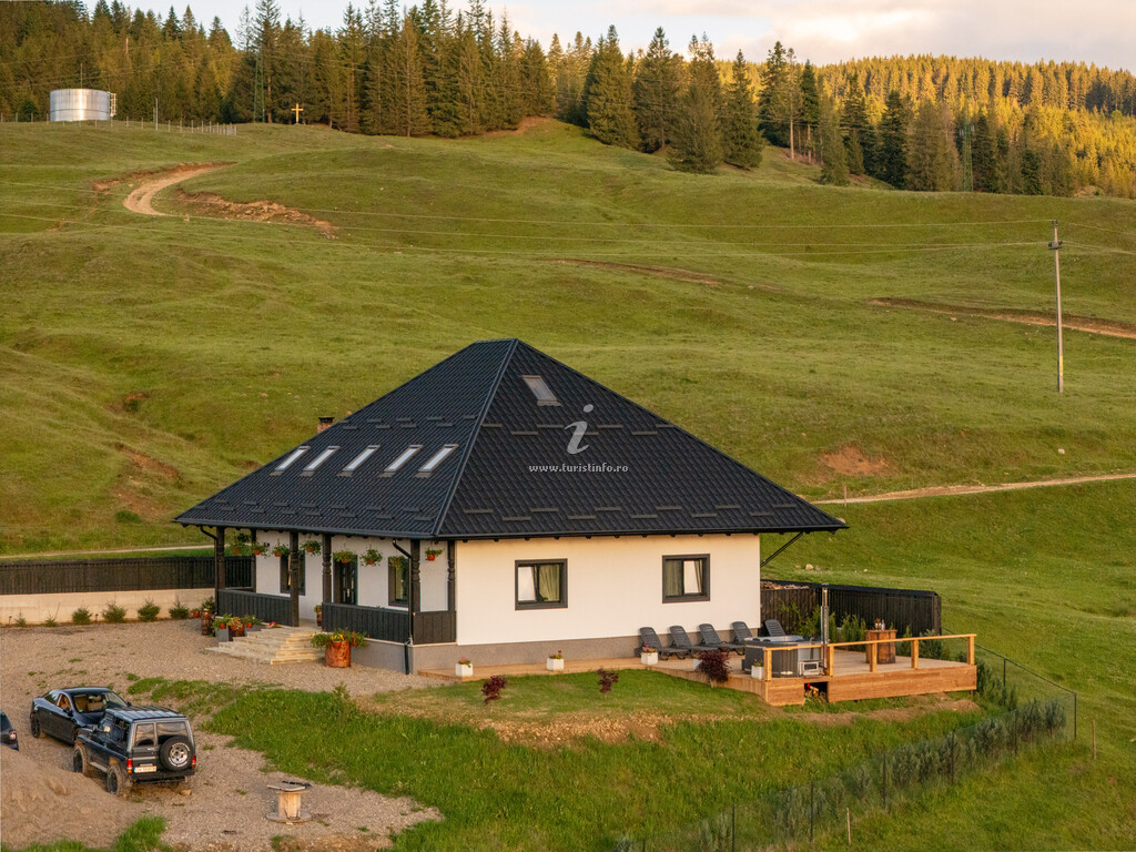 Casa Hamergas Hill