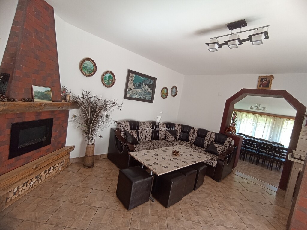 Casa Surâsul Bucegilor