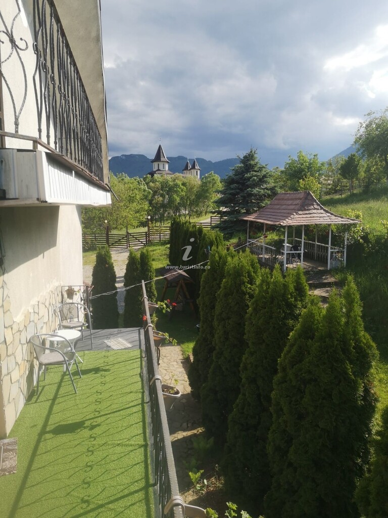 Casa Carpați