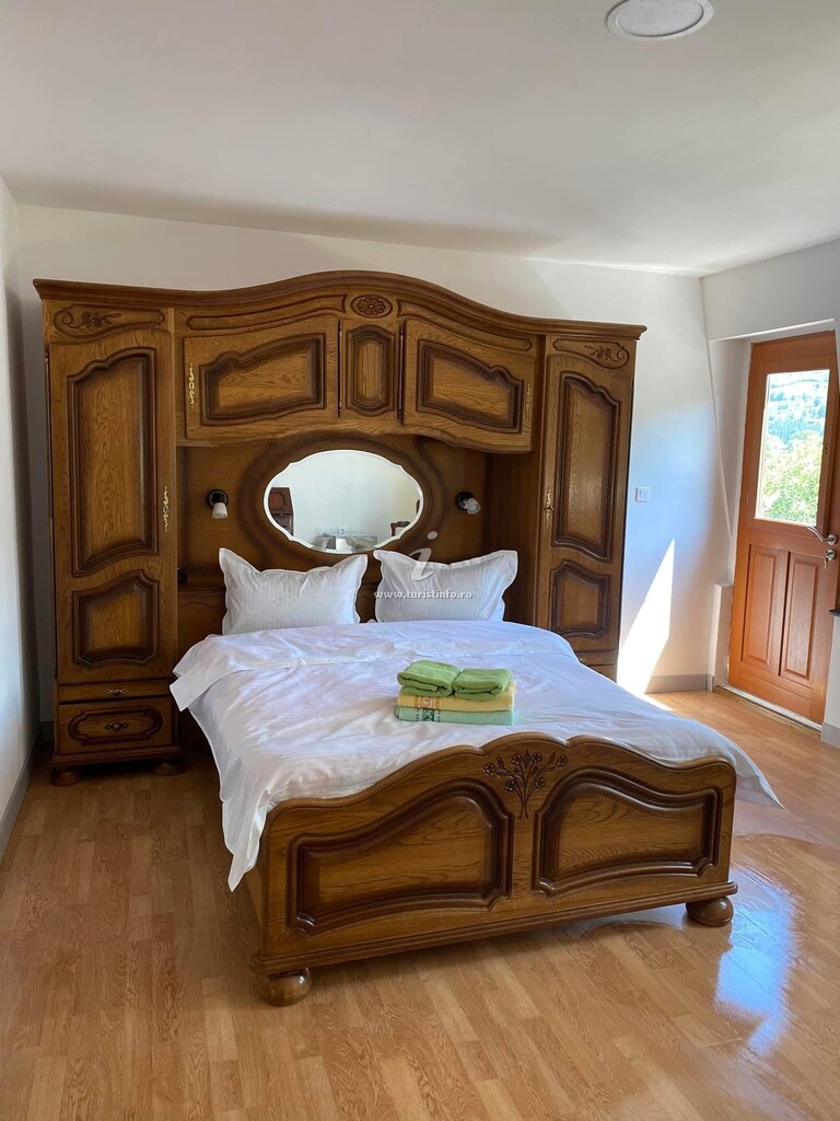 Camere de închiriat Bazil Motoserv