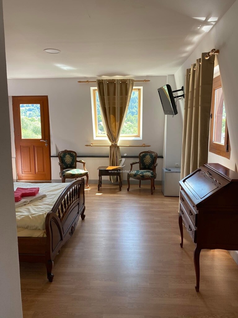 Camere de închiriat Bazil Motoserv