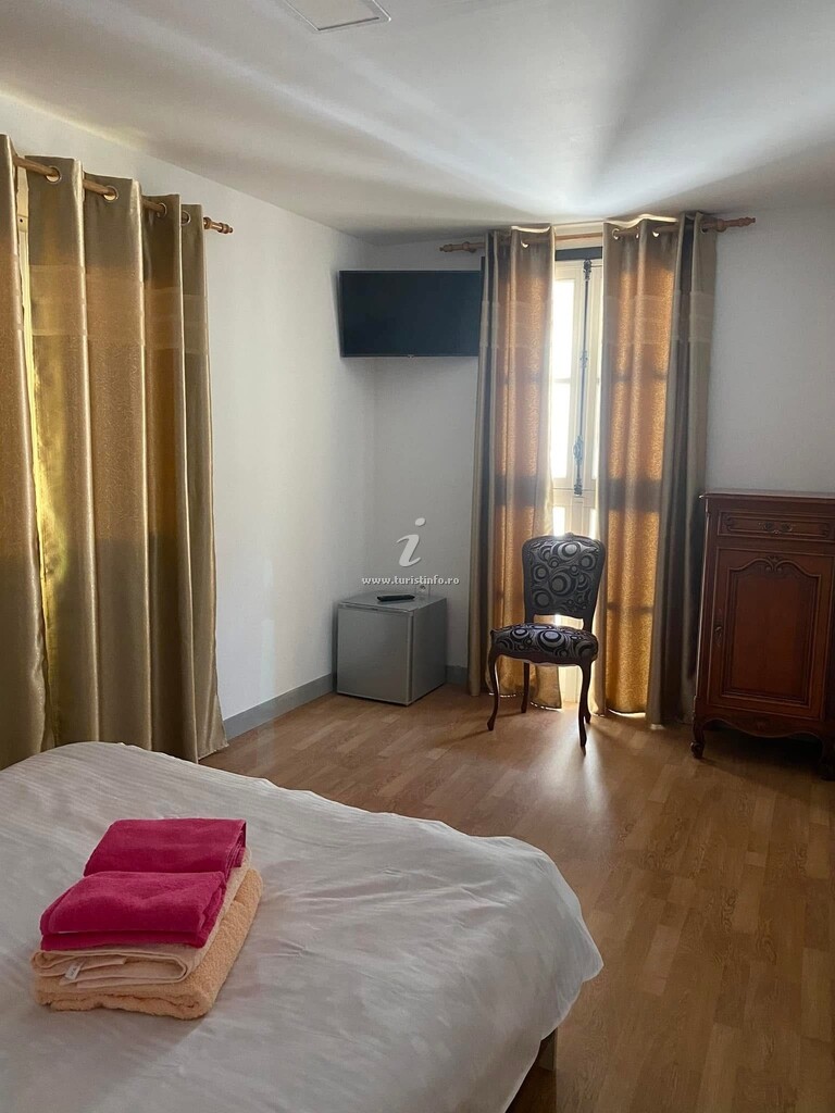 Camere de închiriat Bazil Motoserv