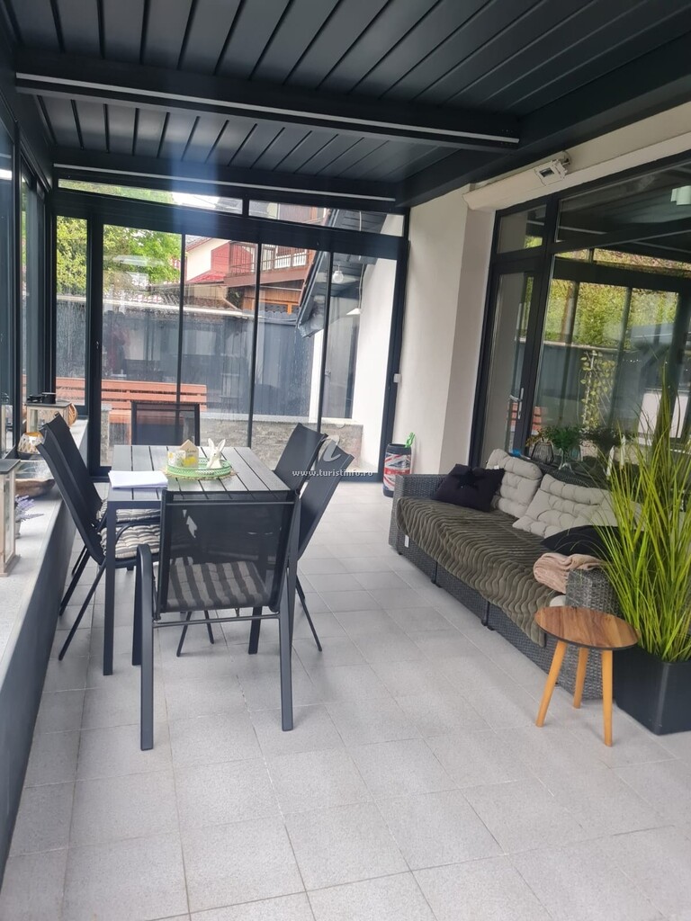 Chalet Solaris