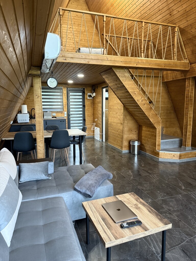 VVV House Residence