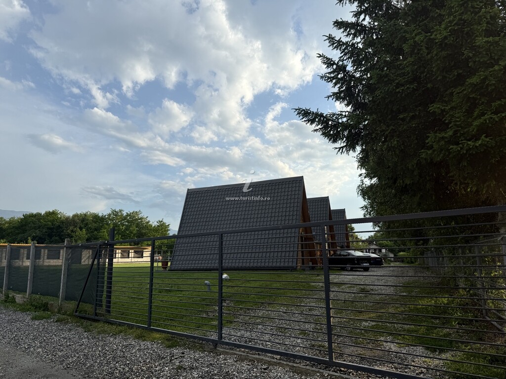 VVV House Residence