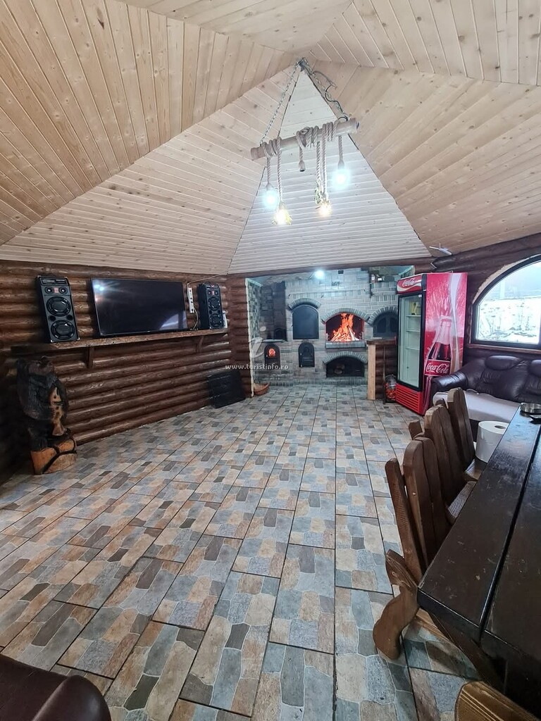 La Poalele Giumalăului