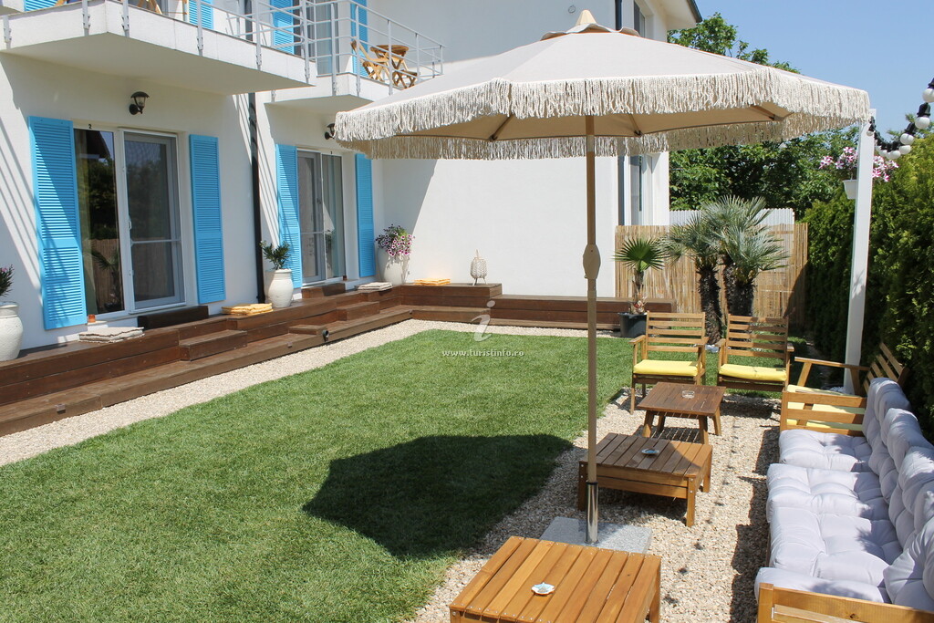 Casa Ayan