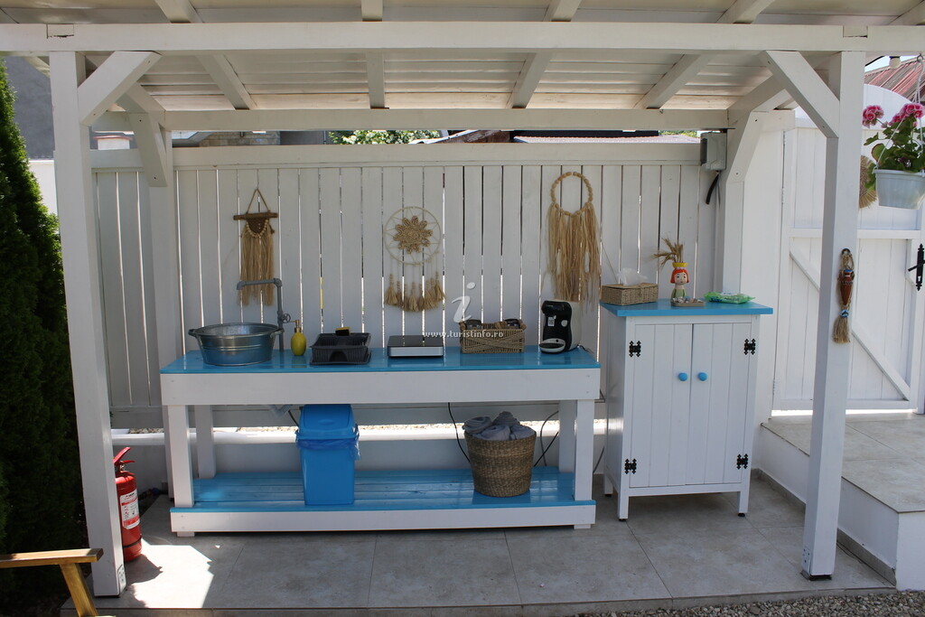 Casa Ayan