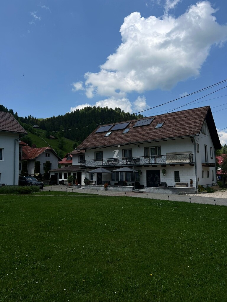 Vila Casa de Piatră