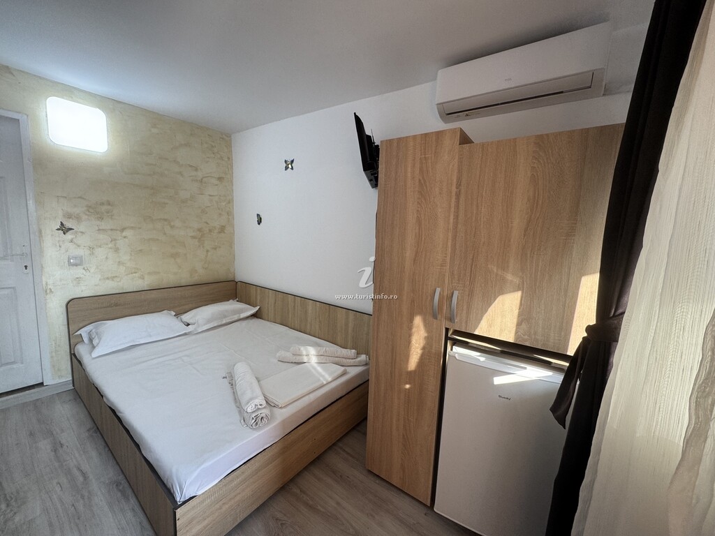 Camere de închiriat Casa Bella