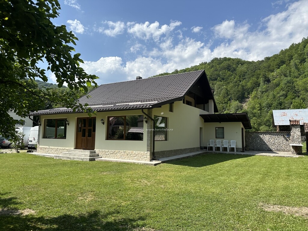 Pensiunea Valea Haiducilor