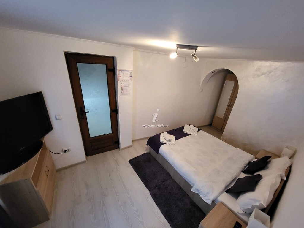 Casa Roxi