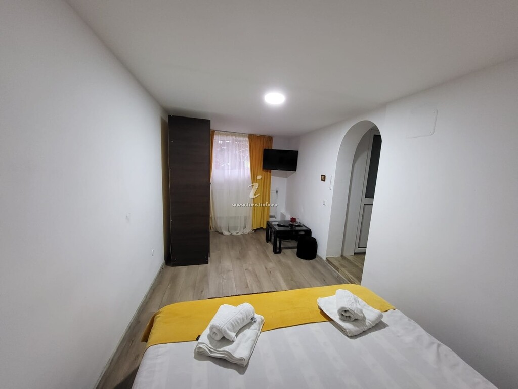Casa Roxi