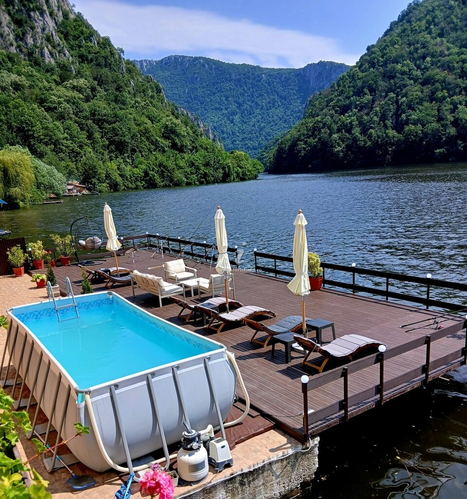 Casa de vacanță Golful Mraconiei