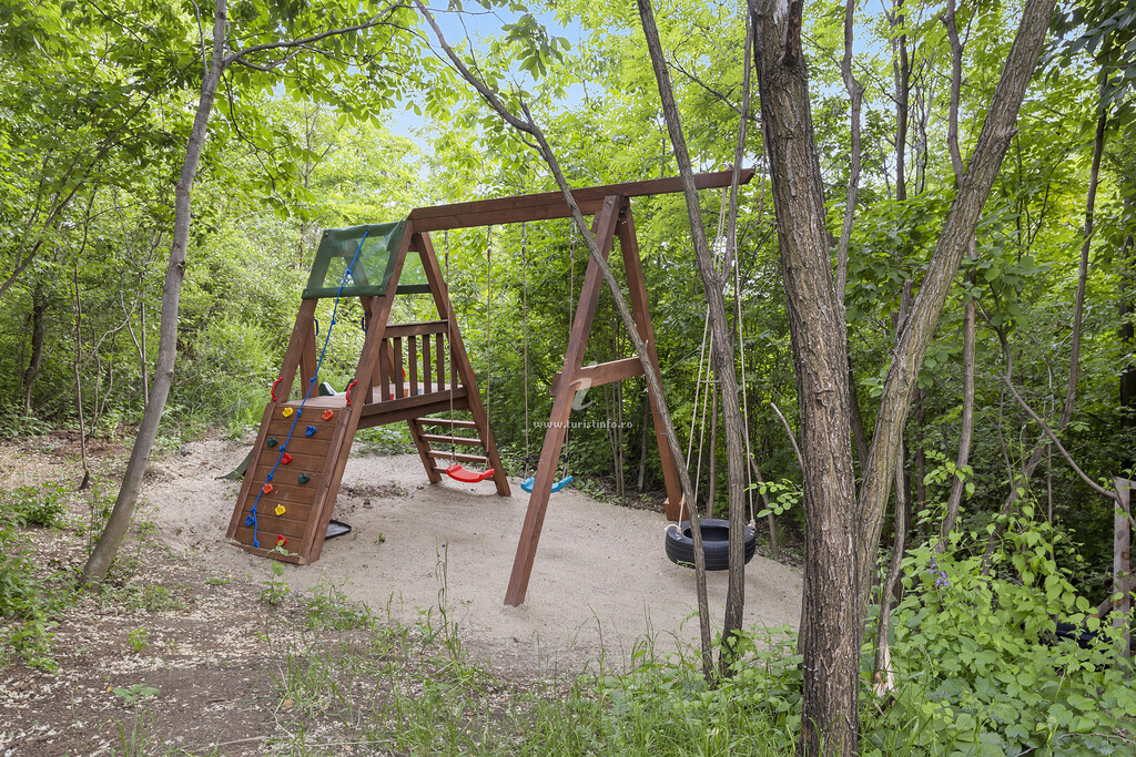 A-frame Arta Chalet