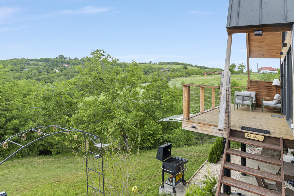 A-frame Arta Chalet