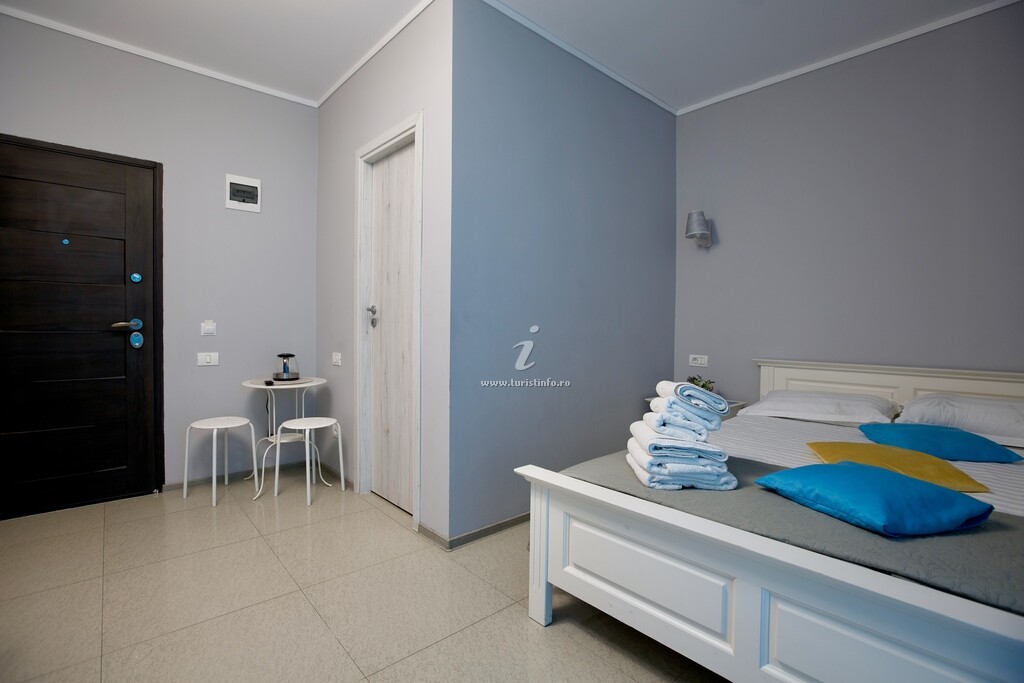 Camere de închiriat Leda