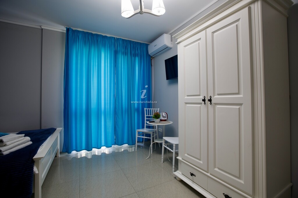 Camere de închiriat Leda