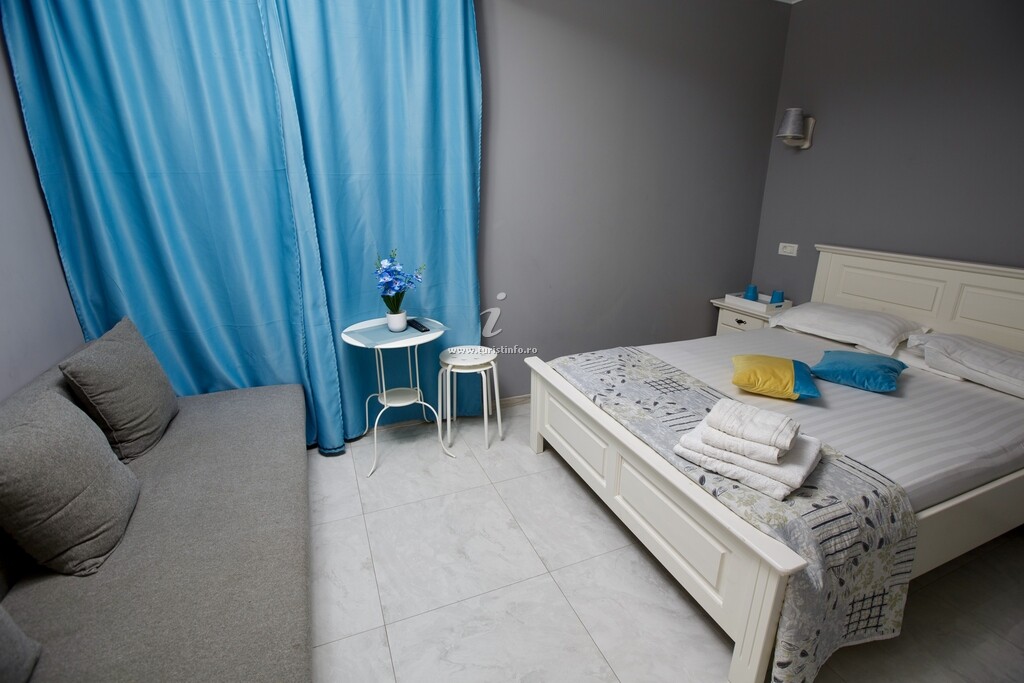Camere de închiriat Leda