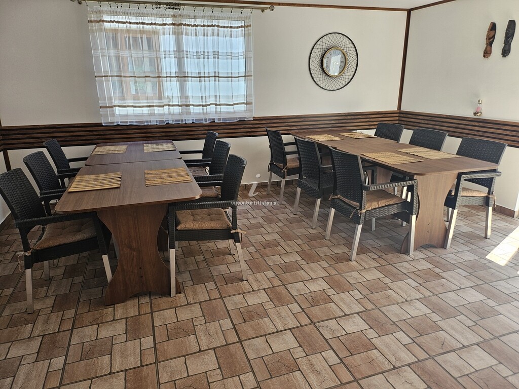 Camere de închiriat Darius&Daria