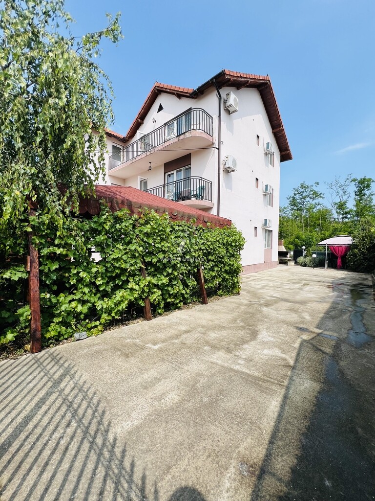 Casa Raysa si Andrei