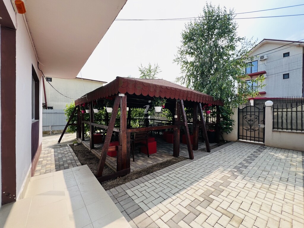 Casa Raysa si Andrei