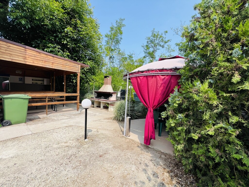 Casa Raysa si Andrei
