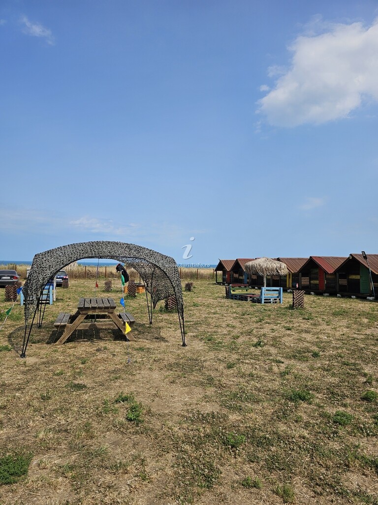 Camping La Căsuțe
