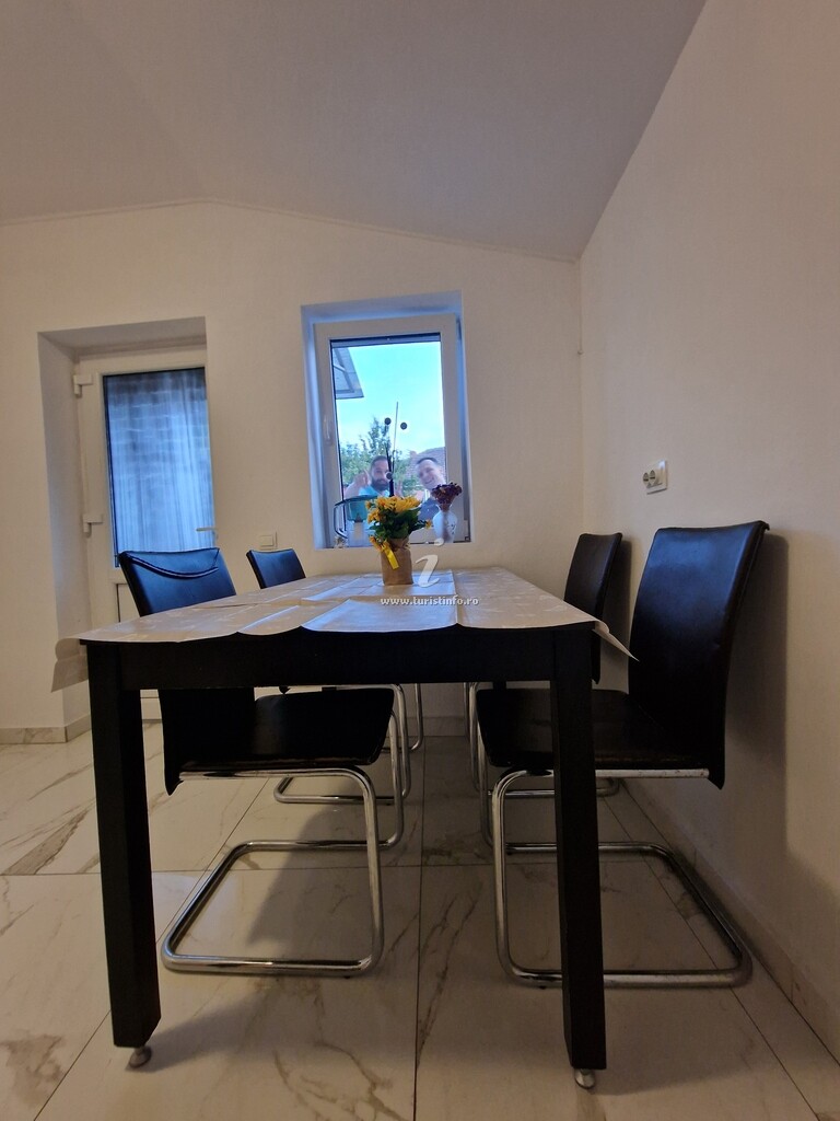 Pensiunea Casa Gimi