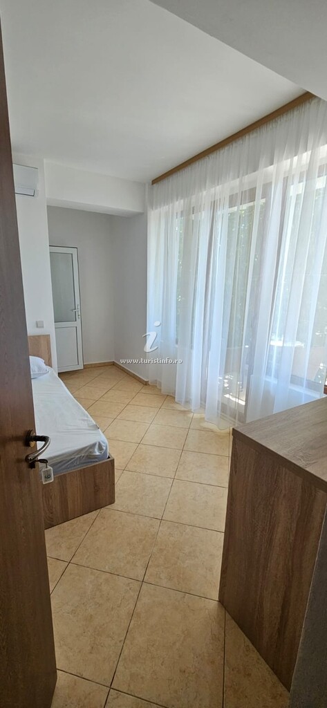 Camere de închiriat Costa-Tora