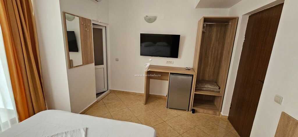 Camere de închiriat Costa-Tora