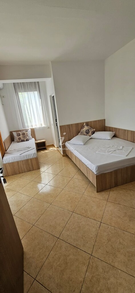 Camere de închiriat Costa-Tora
