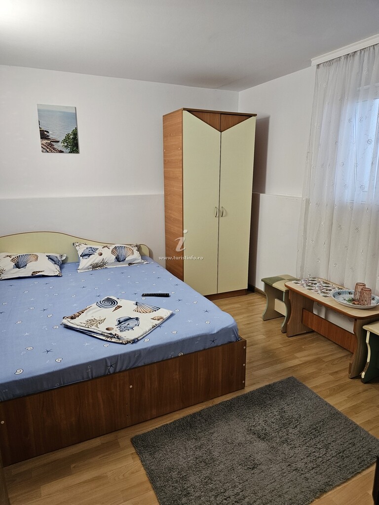 Camere de închiriat Casa Mirela