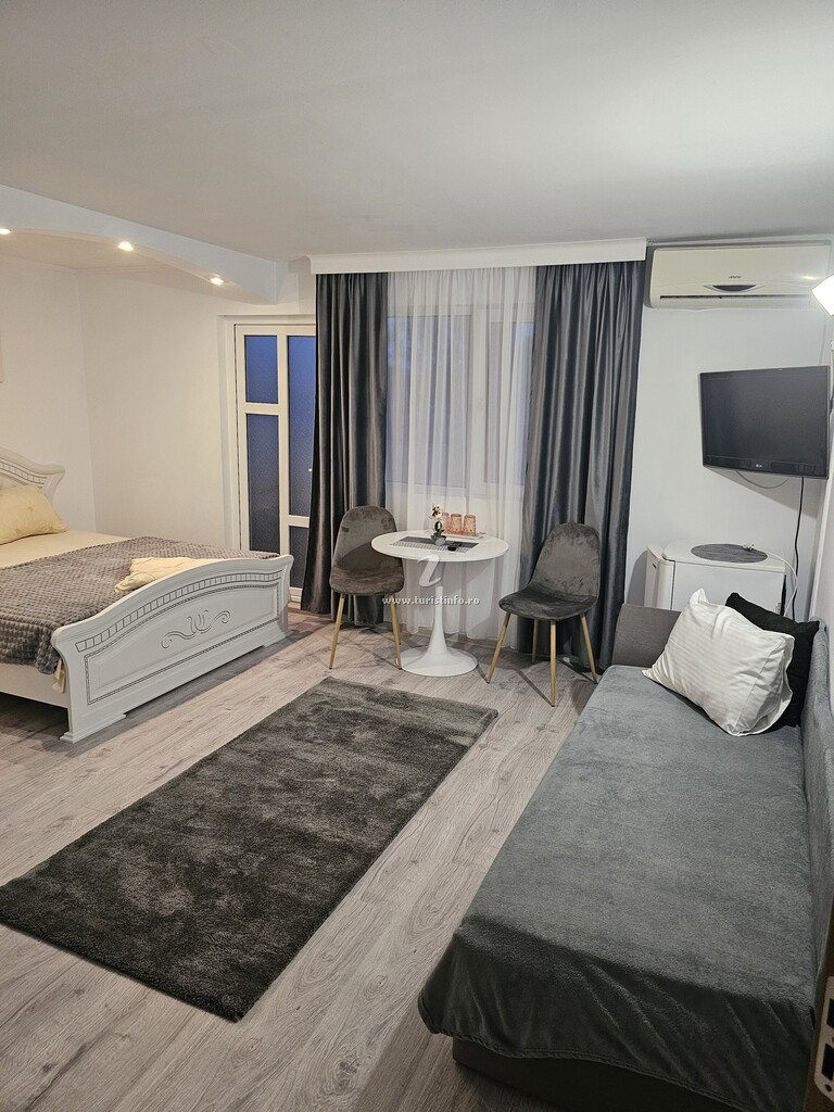 Camere de închiriat Casa Mirela