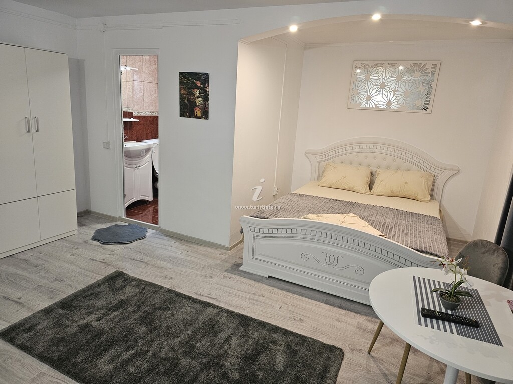 Camere de închiriat Casa Mirela