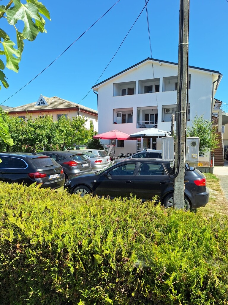 Vila Madura