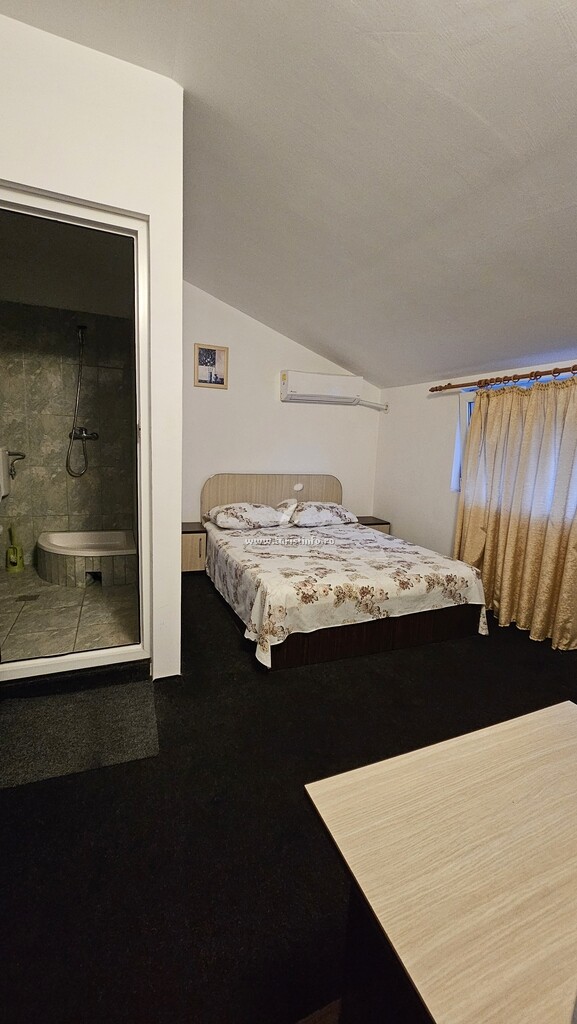 Vila Madura