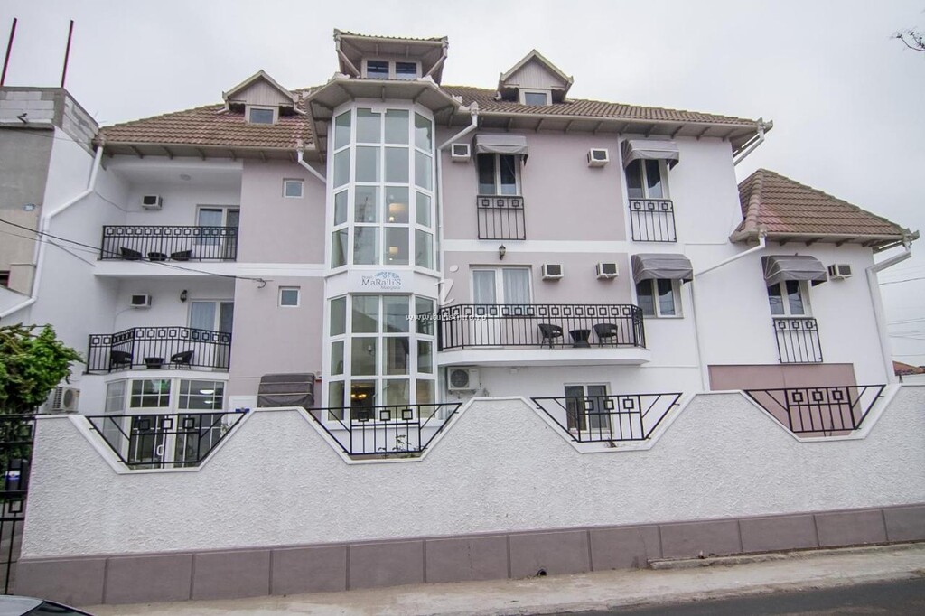 Hotel Maraili`s