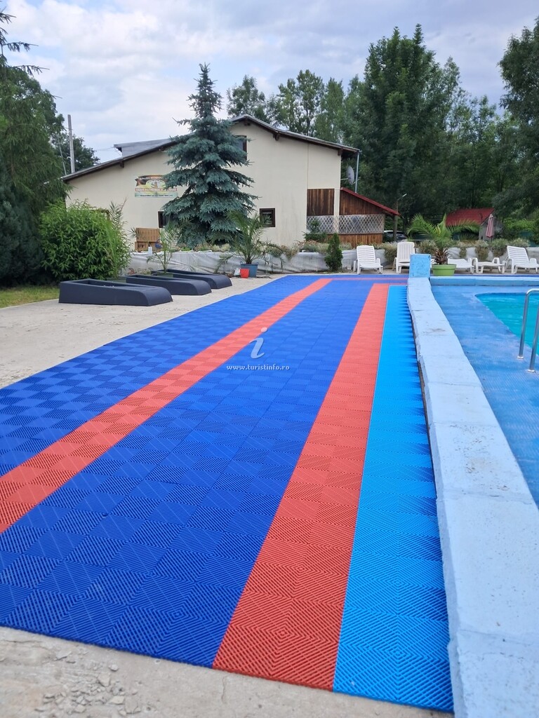 Pensiunea Trei Ursuleți