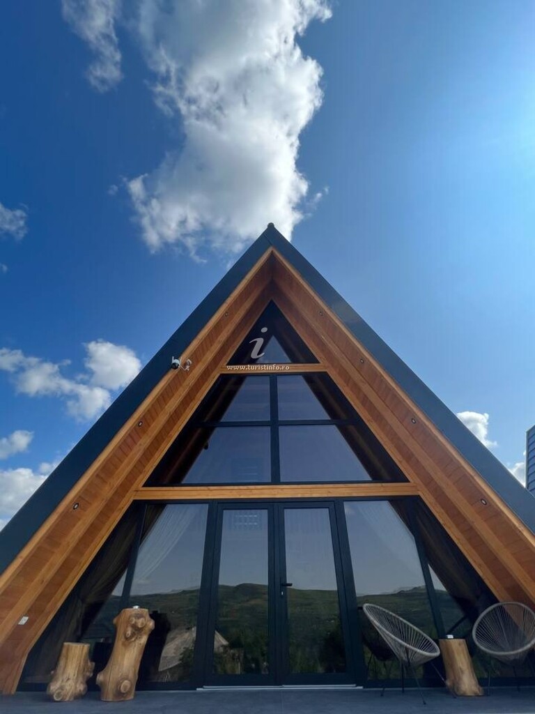 A-frame Mara Frames
