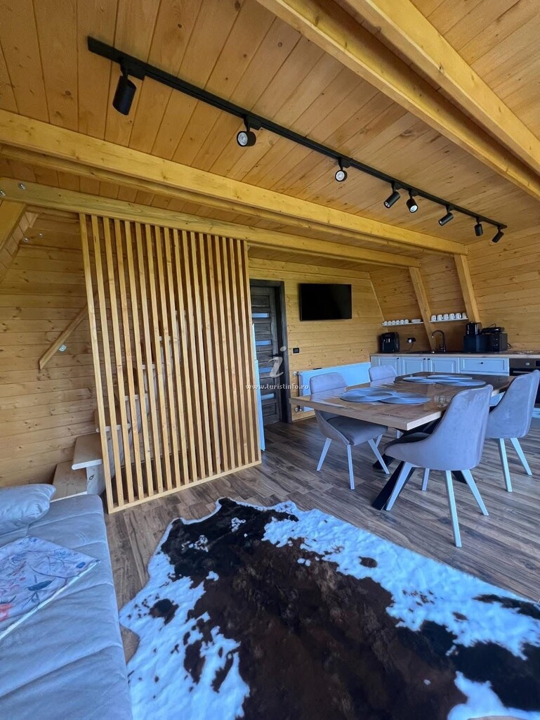 A-frame Mara Frames