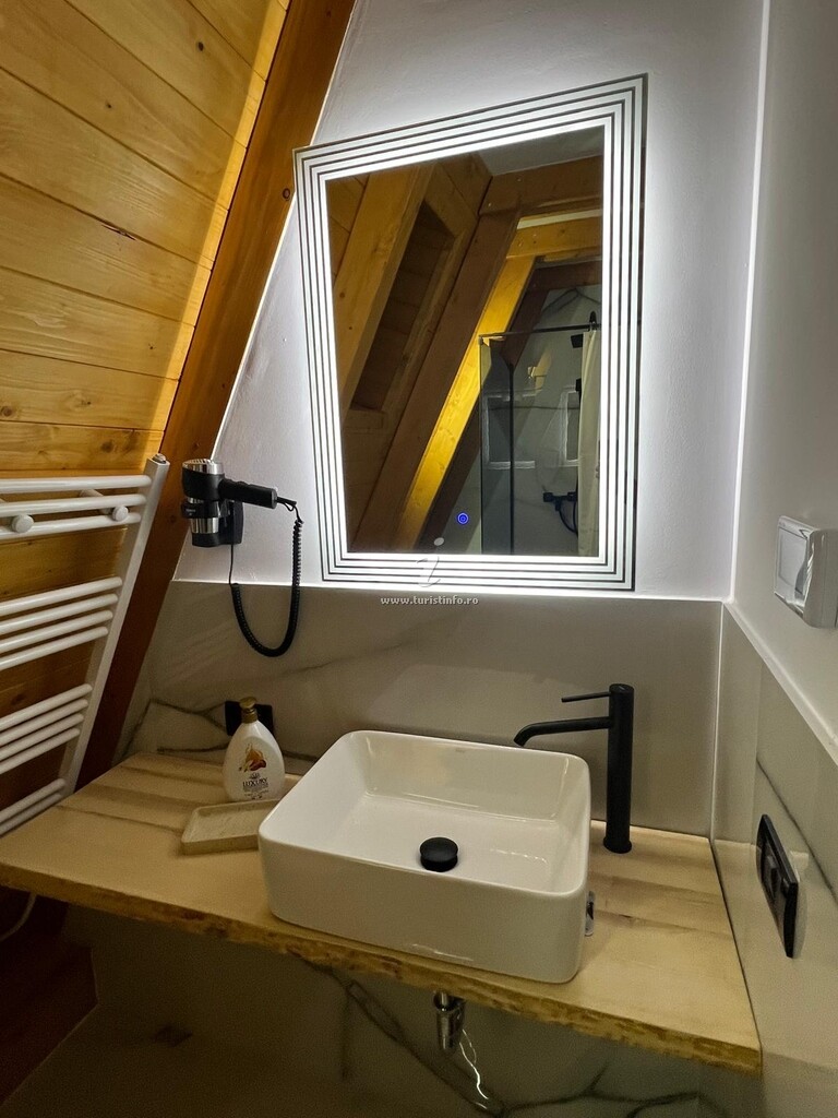 A-frame Mara Frames