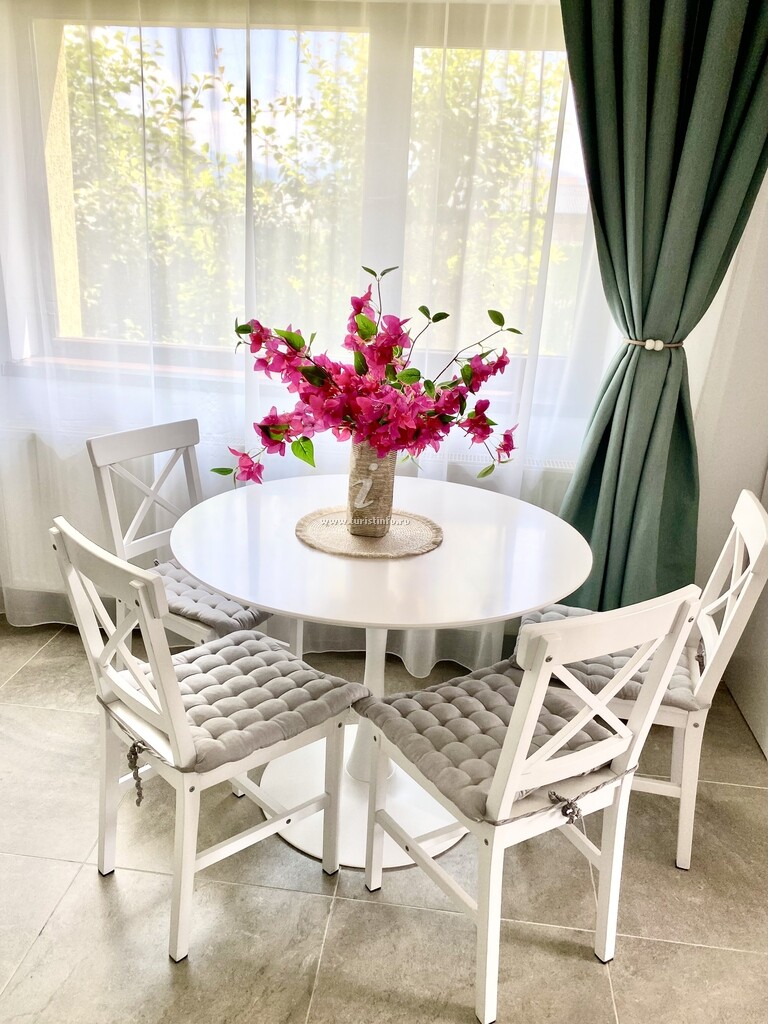Apartament Suveranii