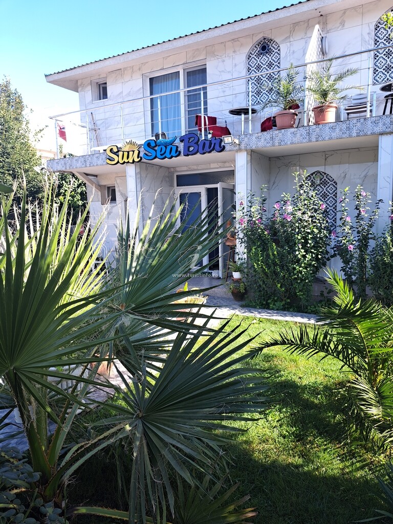 Casa Sun Sea Bar