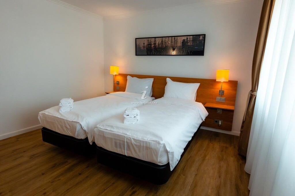 Hotel Chr Vista