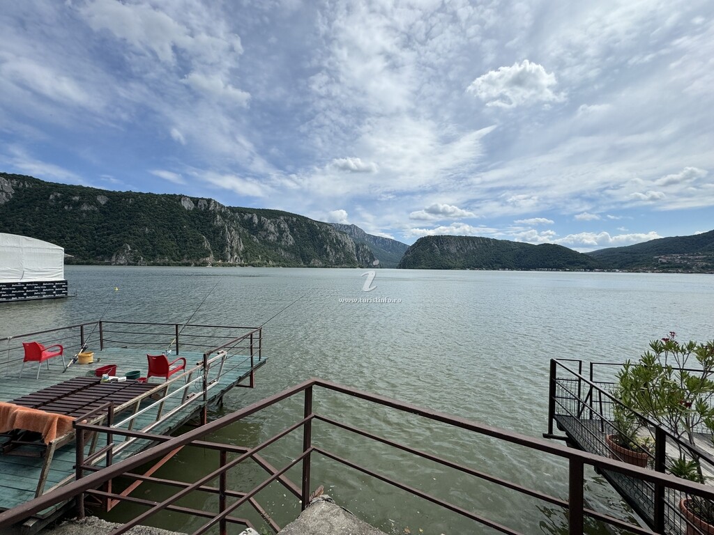 Casa de vacanță Luci Mihai