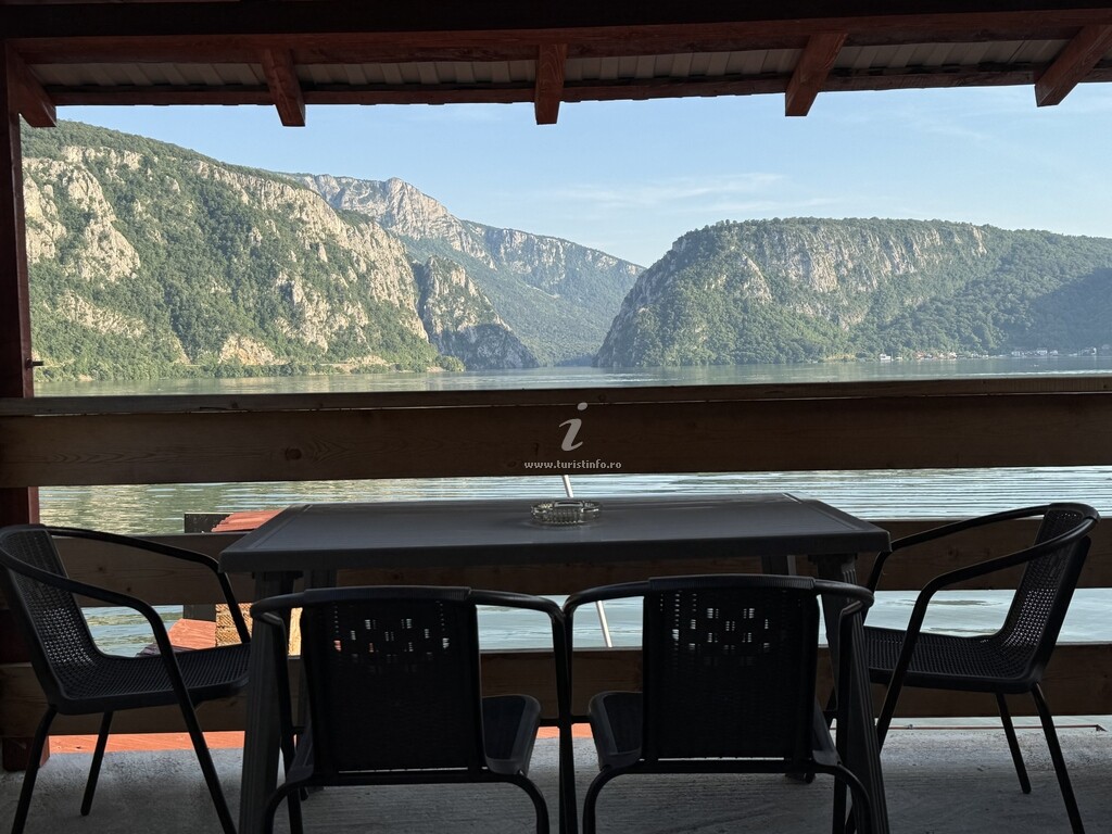 Casa de vacanță Luci Mihai